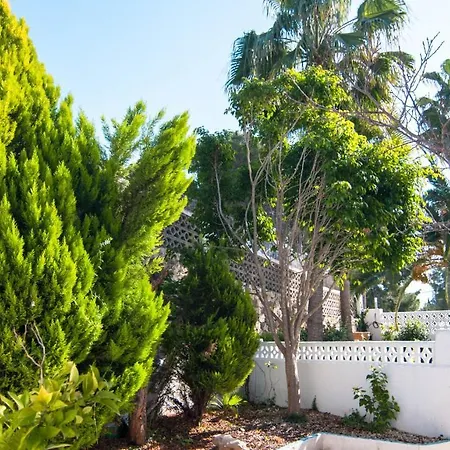 Guzman - Belvic Βίλα