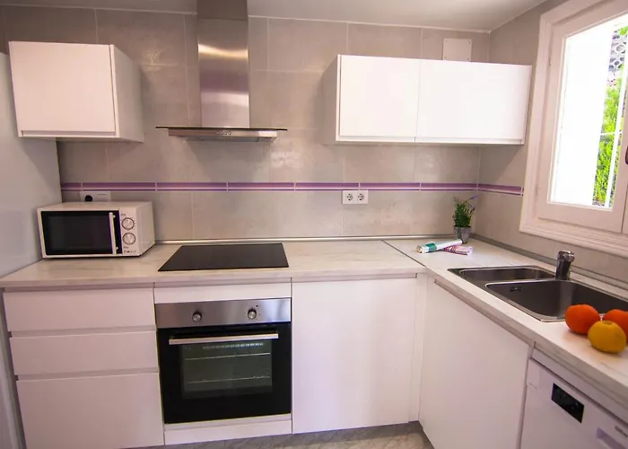 Guzman - Belvic Κάλπε