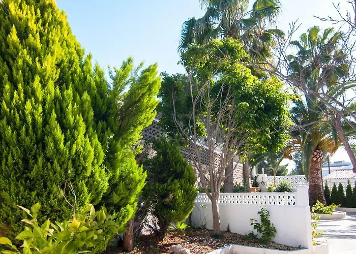 Guzman - Belvic Villa